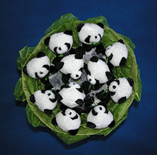 Букет из панд - маленькие панды